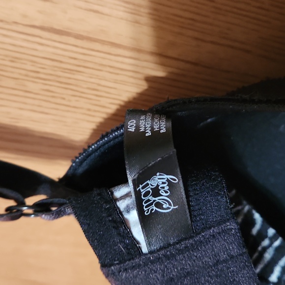 Bra - Picture 6 of 8